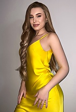 Ukrainian mail order bride Alexandra from Kyiv with blonde hair and blue eye color - image 4