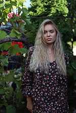 Ukrainian mail order bride Olena from Odesa with light brown hair and green eye color - image 7