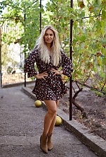 Ukrainian mail order bride Olena from Odesa with light brown hair and green eye color - image 6