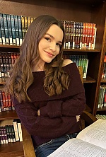 Ukrainian mail order bride Elha from Stavanger with light brown hair and brown eye color - image 5