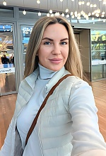 Ukrainian mail order bride Olha from Cagnes-sur-Mer with blonde hair and blue eye color - image 9