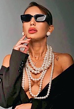 Ukrainian mail order bride Inna from Rivne with brunette hair and green eye color - image 4