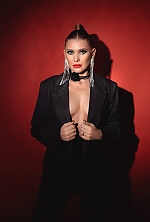 Ukrainian mail order bride Alina from Kyiv with blonde hair and green eye color - image 3