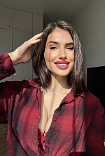 Ukrainian mail order bride Anastasia from Kyiv with light brown hair and green eye color - image 6