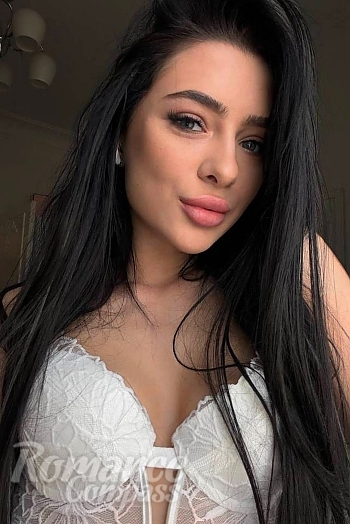 Ukrainian mail order bride Yulia from Zaporizhzhya with black hair and blue eye color - image 1