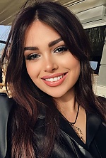 Ukrainian mail order bride Amina from Lviv with blonde hair and green eye color - image 3