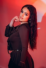 Ukrainian mail order bride Amina from Lviv with blonde hair and green eye color - image 8