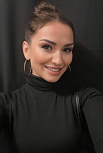 Ukrainian mail order bride Inna from Odesa with light brown hair and brown eye color - image 9