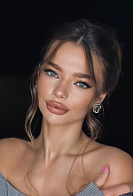 Ukrainian mail order bride Diana from Kryvyi Rih with brunette hair and blue eye color - image 10