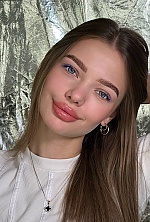 Ukrainian mail order bride Diana from Kryvyi Rih with brunette hair and blue eye color - image 11