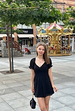 Ukrainian mail order bride Diana from Kryvyi Rih with brunette hair and blue eye color - image 10