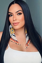 Ukrainian mail order bride Larissa from Manaus with black hair and black eye color - image 7