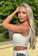 Ukrainian mail order bride Inna from Mykolaiv with blonde hair and green eye color - image 2