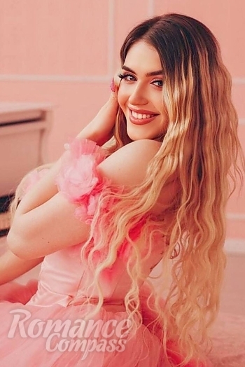 Ukrainian mail order bride Valeriia from Kyiv with blonde hair and blue eye color - image 1