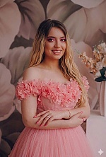 Ukrainian mail order bride Valeriia from Kyiv with blonde hair and blue eye color - image 3