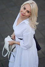 Ukrainian mail order bride Albina from Novi Sad with blonde hair and brown eye color - image 2