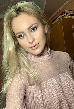Victoria, 28 y.o. from Kyiv, Ukraine