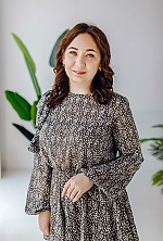 Ukrainian mail order bride Vira from Mykolaiv with light brown hair and grey eye color - image 5