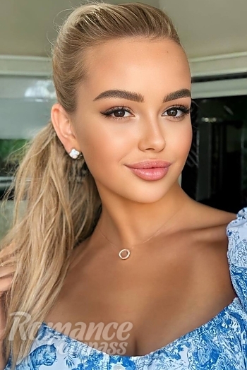 Ukrainian mail order bride Sofiia from Vinnytsia with blonde hair and brown eye color - image 1