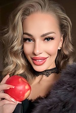 Ukrainian mail order bride Nina from Chisinau with light brown hair and blue eye color - image 5