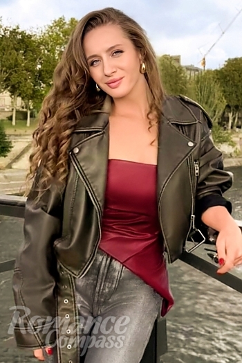 Ukrainian mail order bride Ivanna from Kyiv with light brown hair and green eye color - image 1