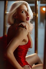 Ukrainian mail order bride Vladlena from Los Angeles with blonde hair and grey eye color - image 17