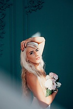 Ukrainian mail order bride Vladlena from Los Angeles with blonde hair and grey eye color - image 4