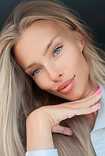 Ukrainian mail order bride Olena from Madrid with blonde hair and green eye color - image 7