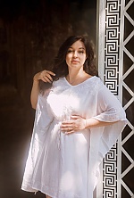 Ukrainian mail order bride Nina from Kiyiv with light brown hair and blue eye color - image 4