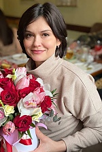 Ukrainian mail order bride Larysa from Kiyiv with light brown hair and brown eye color - image 5