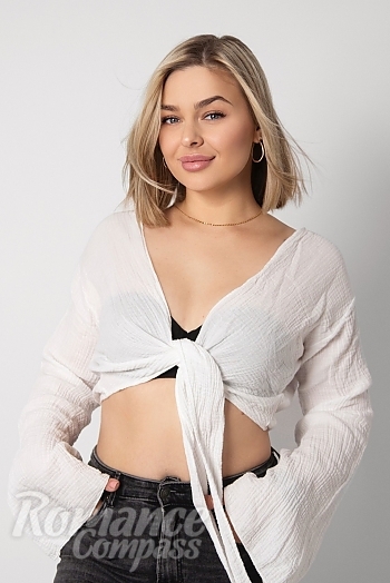 Ukrainian mail order bride Kseniia from Odesa with blonde hair and blue eye color - image 1