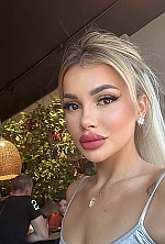 Ukrainian mail order bride Viktoriia from Kiyiv with blonde hair and brown eye color - image 11