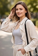 Ukrainian mail order bride Anastasia from Budva with light brown hair and green eye color - image 11
