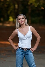 Ukrainian mail order bride Yulia from Los Angeles with blonde hair and grey eye color - image 22