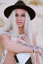 Ukrainian mail order bride Iryna from Mersin with blonde hair and grey eye color - image 9
