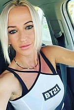 Ukrainian mail order bride Iryna from Mersin with blonde hair and grey eye color - image 2