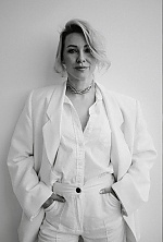 Ukrainian mail order bride Yulia from Valencia with blonde hair and blue eye color - image 7