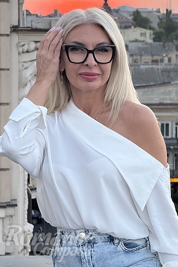 Ukrainian mail order bride Olena from Odesa with blonde hair and brown eye color - image 1