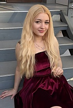 Ukrainian mail order bride Olha from Ivano-Frankivsk with blonde hair and brown eye color - image 5