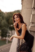 Ukrainian mail order bride Iryna from Gualdo Tadino with brunette hair and brown eye color - image 8