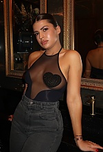 Ukrainian mail order bride Daria from Kiyiv with light brown hair and brown eye color - image 3