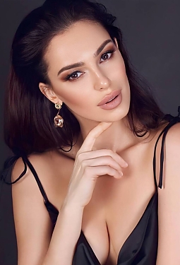 Marina, 38 y.o. from Tbilisi, Georgia