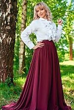 Ukrainian mail order bride Galyna from New York with blonde hair and green eye color - image 8