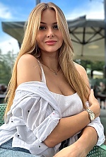 Ukrainian mail order bride Nataliia from California with blonde hair and brown eye color - image 2