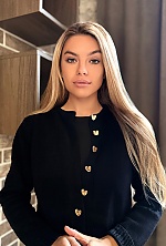 Ukrainian mail order bride Lyudmila from Kyiv with blonde hair and green eye color - image 7