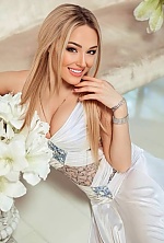 Ukrainian mail order bride Olena from Kyiv with blonde hair and green eye color - image 3