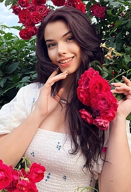 Daryna, 20 y.o. from Ivano-Frankivsk, Ukraine