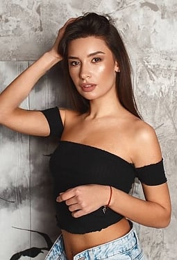 Anzhelika, 28 y.o. from Kharkiv, Ukraine