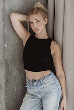 Ukrainian mail order bride Svitlana from Kyiv with blonde hair and green eye color - image 9