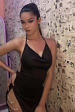 Ukrainian mail order bride Rose from Manila with brunette hair and brown eye color - image 8